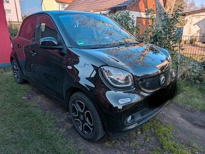 Gebraucht Smart ForFour Electric Drive 63 kW (86 PS) 2018 Schwarz Kleinwagen