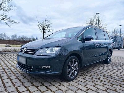 Gebraucht VW Sharan 140 PS (102 kW) 2012 Grau Van / Kleinbus
