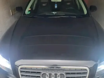 Gebraucht Audi A4 120 PS (88 kW) 2011 Schwarz Kombi