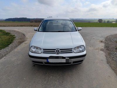 Gebraucht VW Golf IV Edition 75 PS (55 kW) 2001 Silber Limousine