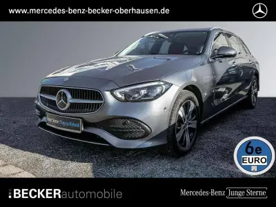 Używany Mercedes C300e Avantgarde 313 KM (230 kW) 2024 Szary Kombi