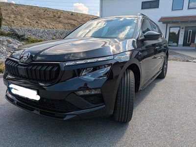 Second-hand Skoda Kamiq Monte Carlo 150 CP (110 kW) 2024 Negru SUV