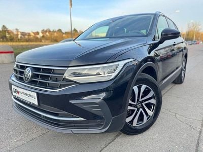 Gebraucht VW Tiguan Active 150 PS (110 kW) 2022 Schwarz SUV
