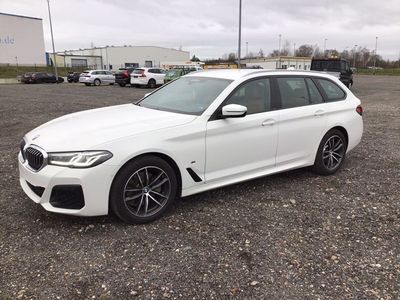 gebraucht BMW 520 d Touring Luxury Line*UPE 78.480*HeadUp*Pano