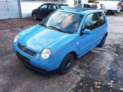 Blau Gebraucht 1999 VW Lupo Kleinwagen | 1.500 € (Fairer Preis)