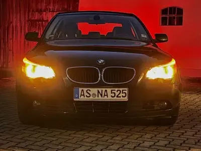 Gebraucht BMW 525 Sport Line 192 PS (141 kW) 2004 Schwarz Limousine