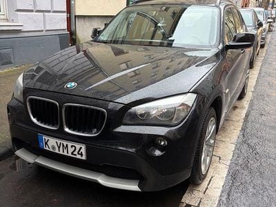 Schwarz Gebraucht 2012 BMW X1 SUV | 7.499 € (Guter Preis)