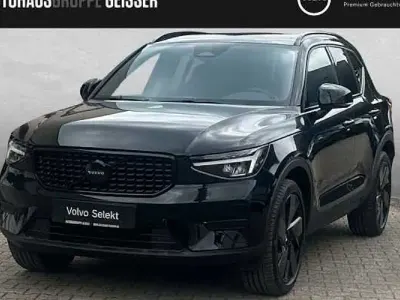 Gebraucht Volvo XC40 Plus 163 PS (119 kW) 2025 Onyx schwarz SUV