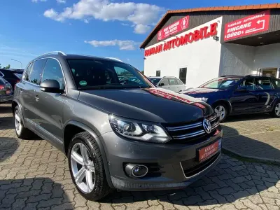 Gebraucht VW Tiguan Sportline 140 PS (102 kW) 2014 Grau SUV