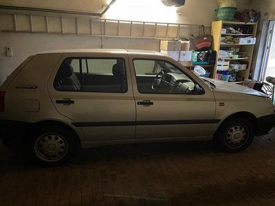 Silber Gebraucht 1994 VW Golf III Kombi | 1.770 €
