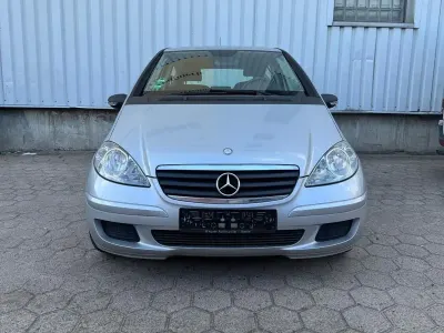 Gebraucht Mercedes A150 95 PS (69 kW) 2006 Silber Kleinwagen