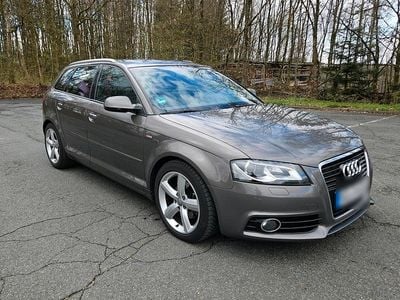 Gebraucht Audi A3 Sportback S-Line 140 PS (102 kW) 2011 Grau Kleinwagen