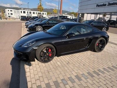 Porsche Cayman S