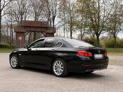 Usata BMW 520 M Performance 184 CV (135 kW) 2012 Nero Berlina