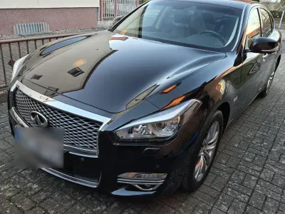 Gebraucht Infiniti Q70 364 PS (267 kW) 2015 Schwarz Limousine