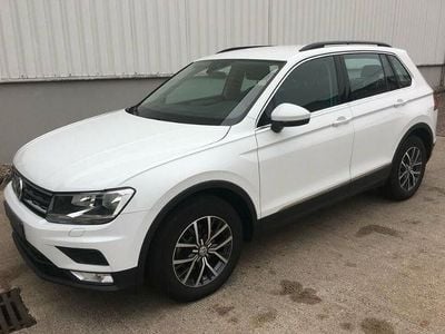Weiß Gebraucht 2016 VW Tiguan Comfortline SUV | 15.490 € (Teuer)