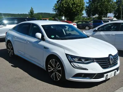 Gebraucht Renault Talisman Initiale Paris 224 PS (164 kW) 2019 Weiß Limousine