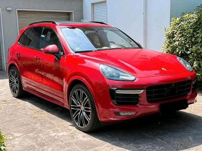 Porsche Cayenne GTS