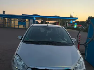 Gebraucht Ford C-MAX 136 PS (100 kW) 2008 Grau Van / Kleinbus