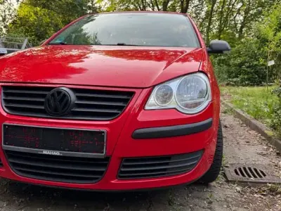 Gebraucht VW Polo 64 PS (47 kW) 2006 Rot Kleinwagen