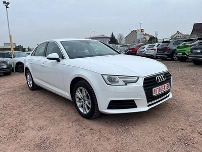 Weiß Gebraucht 2016 Audi A4 Ambiente Limousine | 18.000 € (Superpreis)