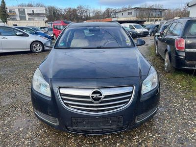 Blau Gebraucht 2009 Opel Insignia Cosmo Kombi | 2.499 € (Fairer Preis)