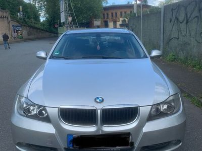 gebraucht BMW 318 i e90