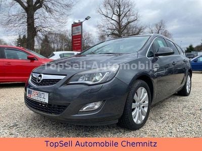 Gebraucht Opel Astra Innovation 179 PS (131 kW) 2011 Grau Kombi