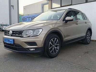 Titanium beige (metallic) Gebraucht 2019 VW Tiguan Comfortline SUV | 18.750 € (Guter Preis)