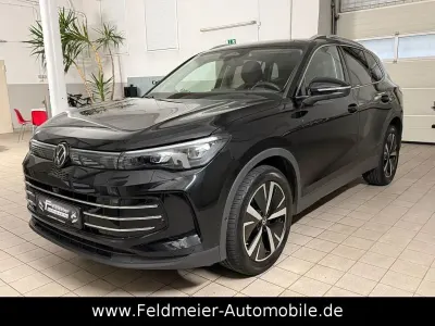 Gebraucht VW Tiguan Pro 150 PS (110 kW) 2024 Schwarz SUV
