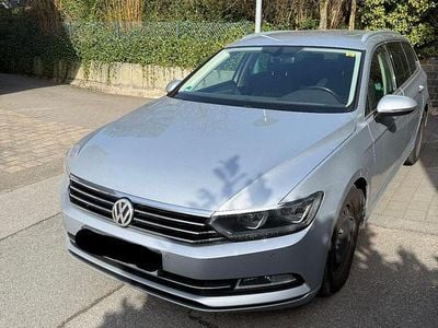 Second-hand VW Passat Trendline 150 CP (110 kW) 2016 Argintiu Break