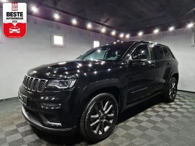 Gebraucht Jeep Grand Cherokee 250 PS (183 kW) 2020 Diamond black crystal p/c SUV