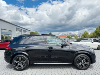 Gebraucht Mercedes GLE350 de AMG 530 PS (389 kW) 2024 Schwarz SUV
