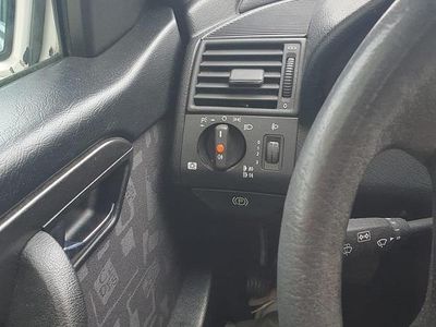 Mercedes C180