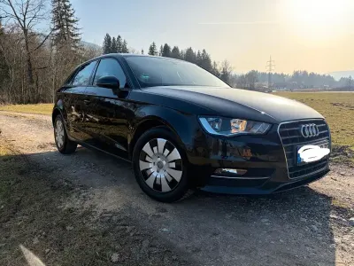 Gebraucht Audi A3 Ambiente 110 PS (80 kW) 2014 Schwarz Limousine