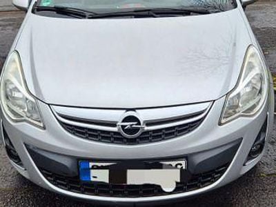 Silber Gebraucht 2011 Opel Corsa Satellite Limousine | 6.000 € (Fairer Preis)