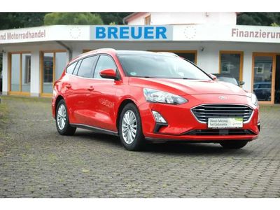 Gebraucht Ford Focus Titanium 150 PS (110 kW) 2019 Rot Limousine