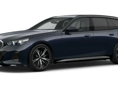 Gebraucht BMW 540 M Sport 303 PS (222 kW) 2025 Schwarz Kombi