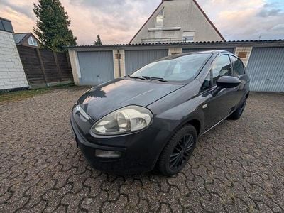 Gebraucht Fiat Punto Evo 77 PS (56 kW) 2011 Grau Kleinwagen