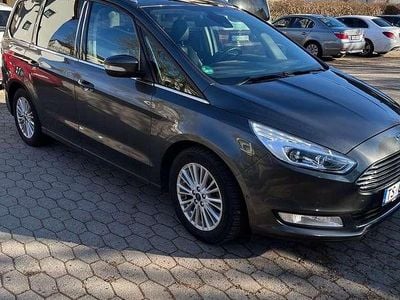 Second-hand Ford Galaxy Titanium 209 CP (153 kW) 2017 Gri Monovolum
