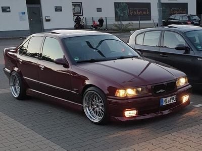 BMW 328