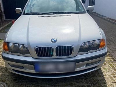 Gebraucht BMW 323 170 PS (125 kW) 1998 Silber Limousine