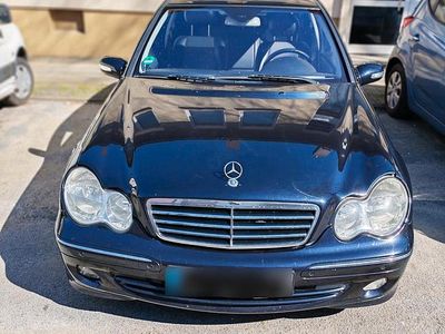 Gebraucht Mercedes C200 143 PS (105 kW) 2004 Grau Kombi