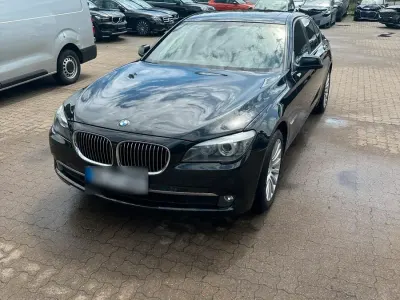 Gebraucht BMW 730 245 PS (180 kW) 2009 Schwarz Limousine