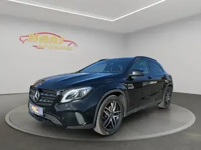 Usata Mercedes GLA200 156 CV (114 kW) 2018 Nero SUV