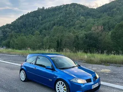 Gebraucht Renault Mégane 224 PS (164 kW) 2006 Blau
