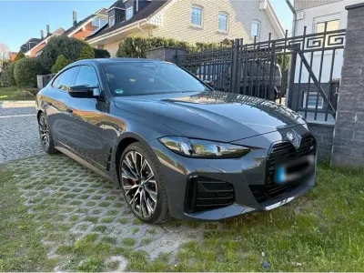 Gebraucht BMW 440 384 PS (282 kW) 2025 Grau Coupé