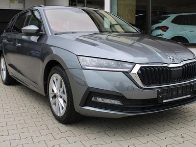 Gebraucht Skoda Octavia Selection 150 PS (110 kW) 2024 Grau Kombi