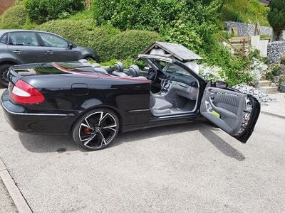 Gebraucht Mercedes CLK280 231 PS (169 kW) 2006 Schwarz Cabrio