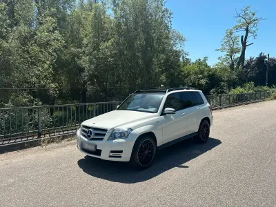 Gebraucht Mercedes GLK250 204 PS (150 kW) 2010 Weiß SUV
